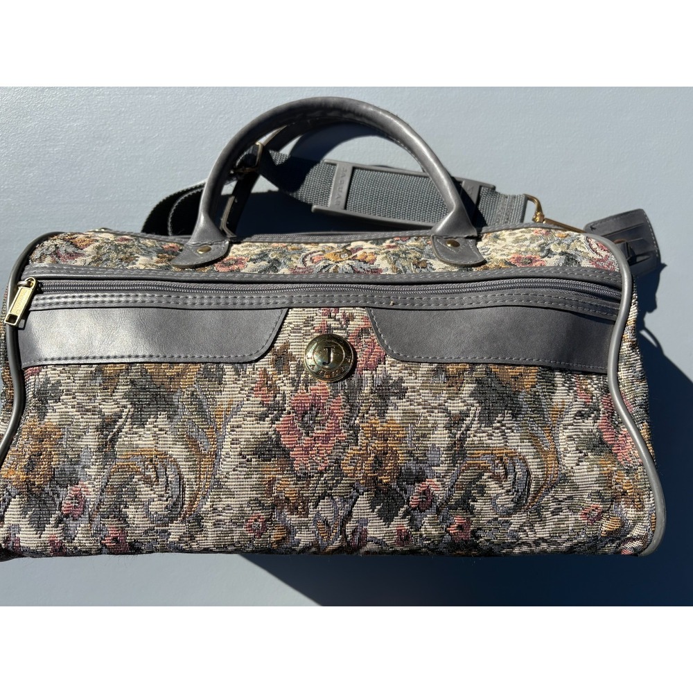 Vntg Jaguar Floral Tapestry Overnight Travel‎ Bag Grandma Core Style